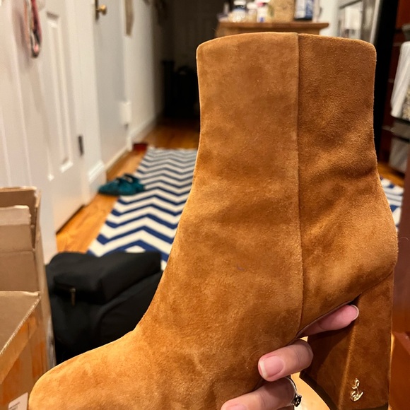 Sam Edelman Codie Boots in Frontier Brown - Picture 7 of 9